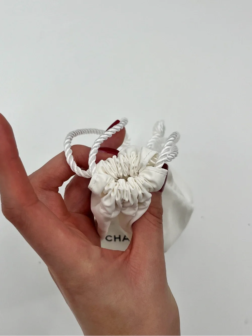 Chanel Le Blanc White Satin Drawstring Pouch dust bag designer packaging